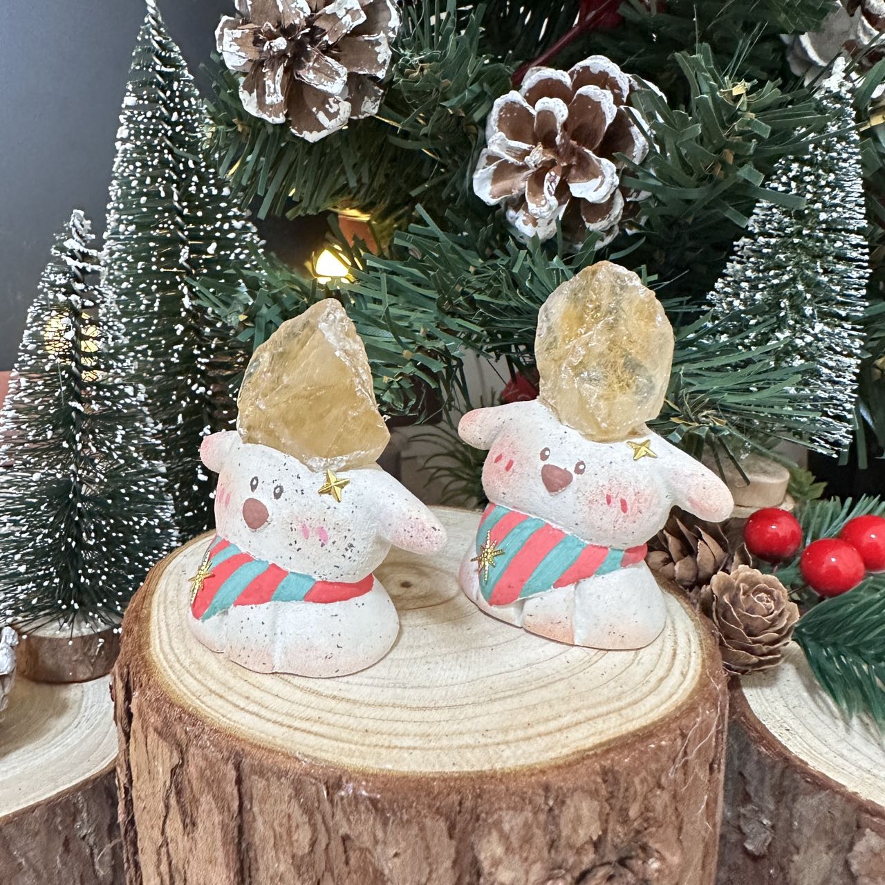 Christmas puppy with yellow crystal gemstone