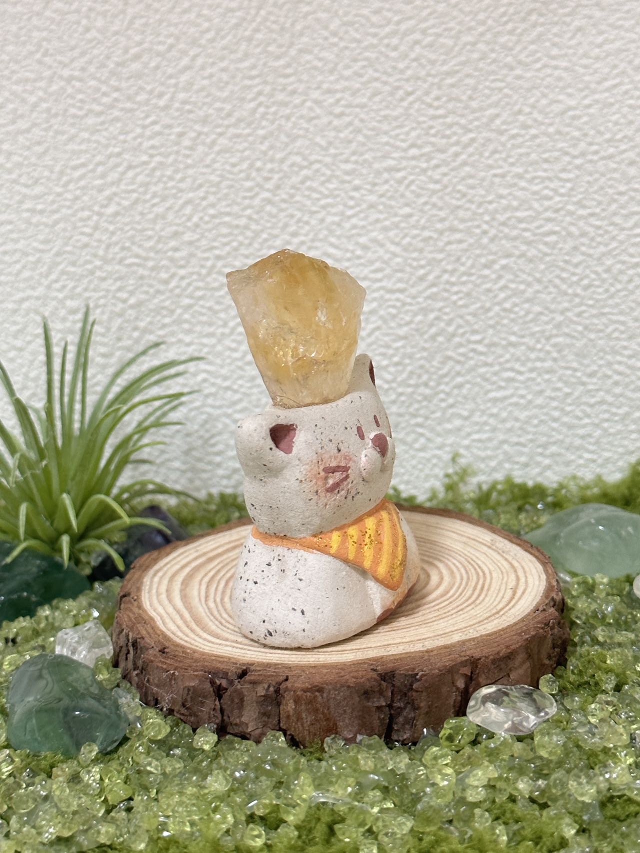 Brazilian yellow crystal