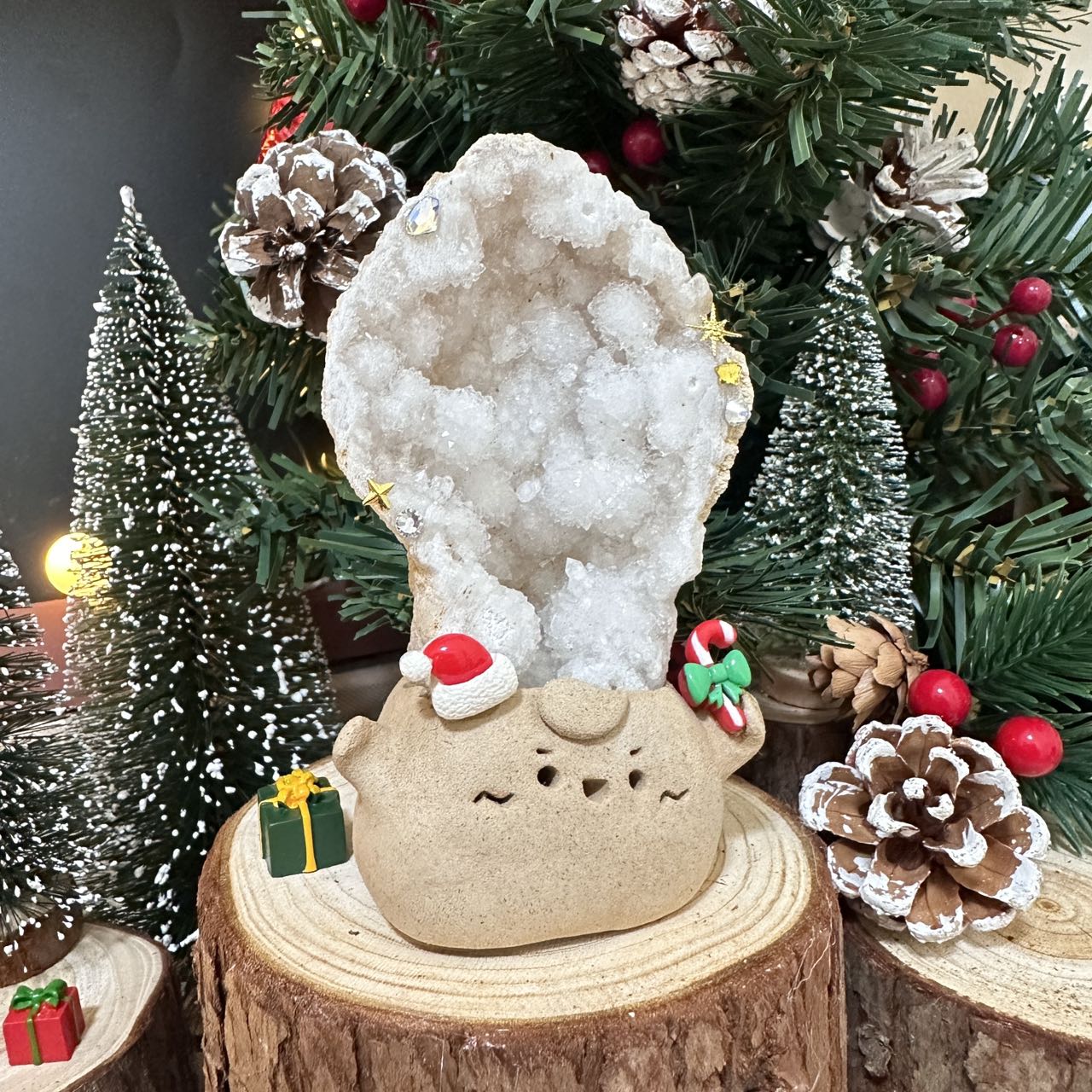 Moroccan White Crystal Cave